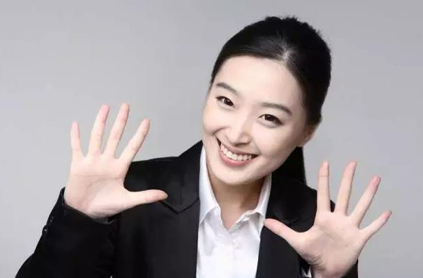 用微小贏得顧客的心，這也是美容師提高銷售能力的一種手段